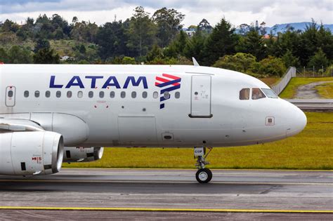 la 751 flight status|LA751 (LAN751) LATAM Flight Tracking and History